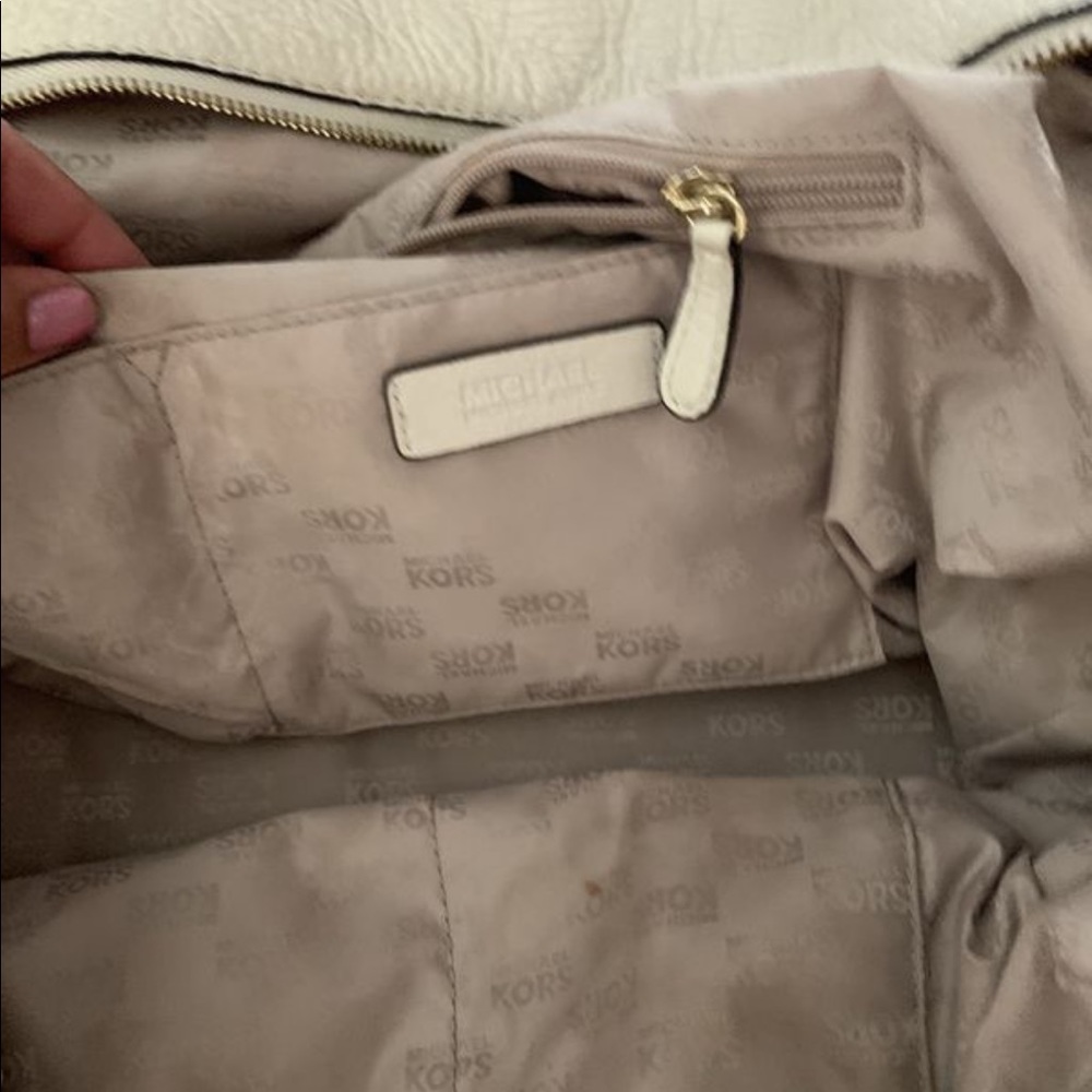 Michael kors purse